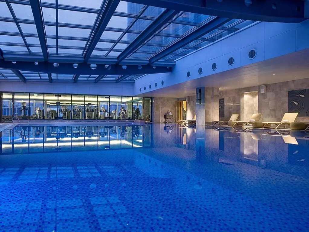 Иу: Expo Center Hotel