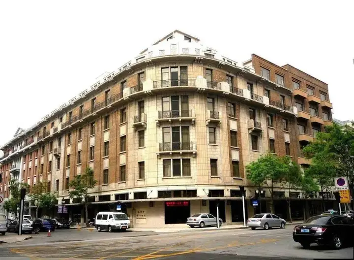 Тяньцзинь: Tianjin First Hotel (Xiao Bai Lou Five Avenue Tourist Area)