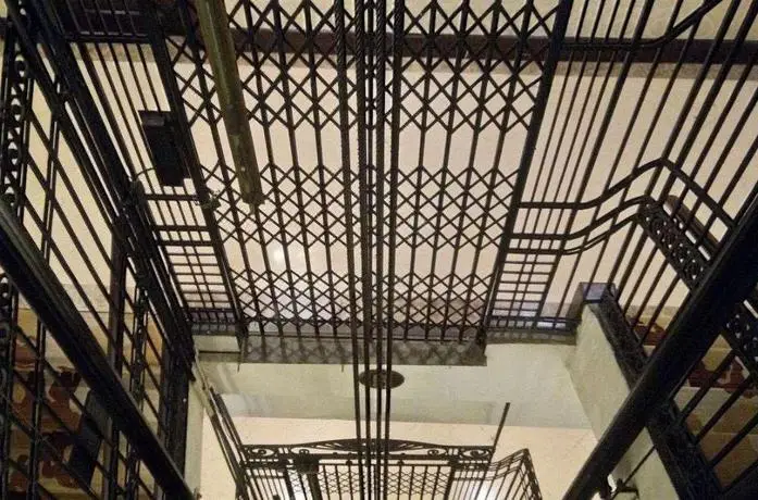 Тяньцзинь: Tianjin First Hotel (Xiao Bai Lou Five Avenue Tourist Area)