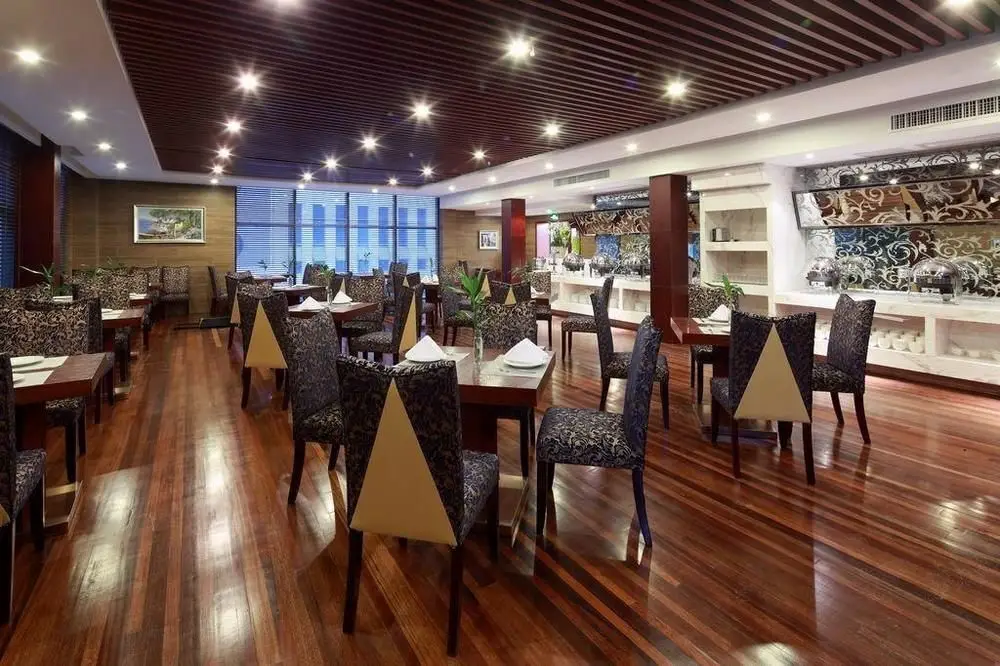 Нанкин: Nanjing Grand Yulanting Hotel