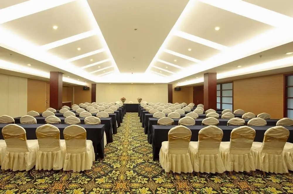 Нанкин: Nanjing Grand Yulanting Hotel