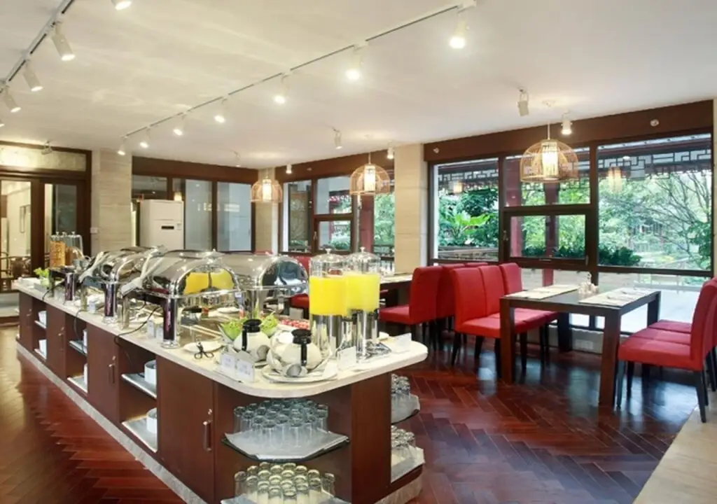 Гуйлинь: Guilin Zizhou Panorama Resort
