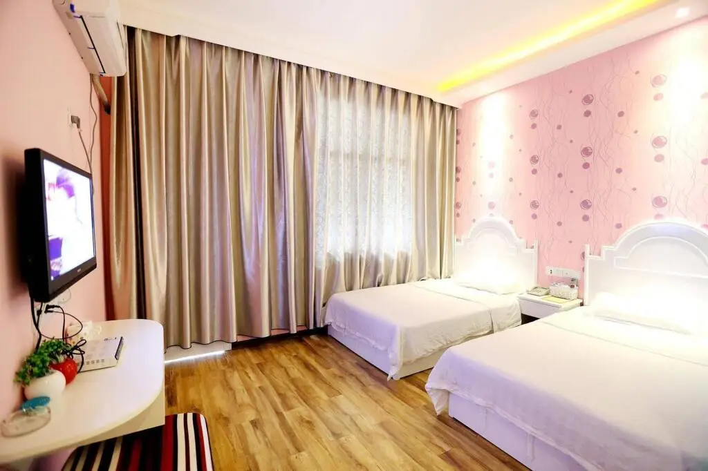 Чжанцзяцзе: Zhangjiajie Yanran Inn