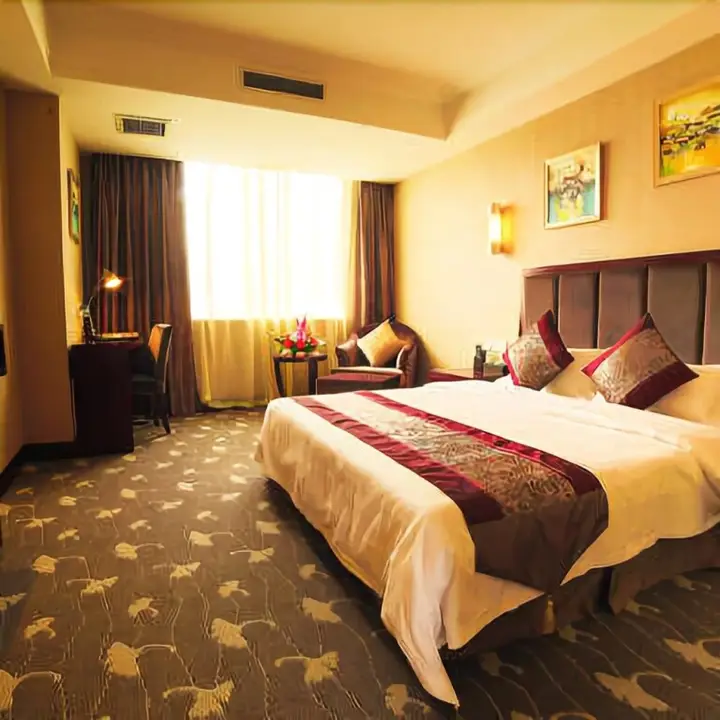 Чэнду: Chengdu Yijin Hotel