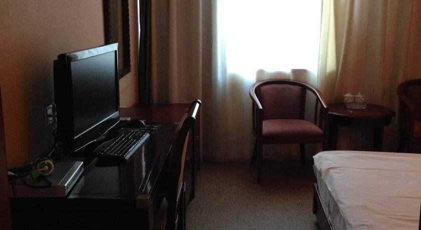 Вэйхай: Wen Ping Business Hotel