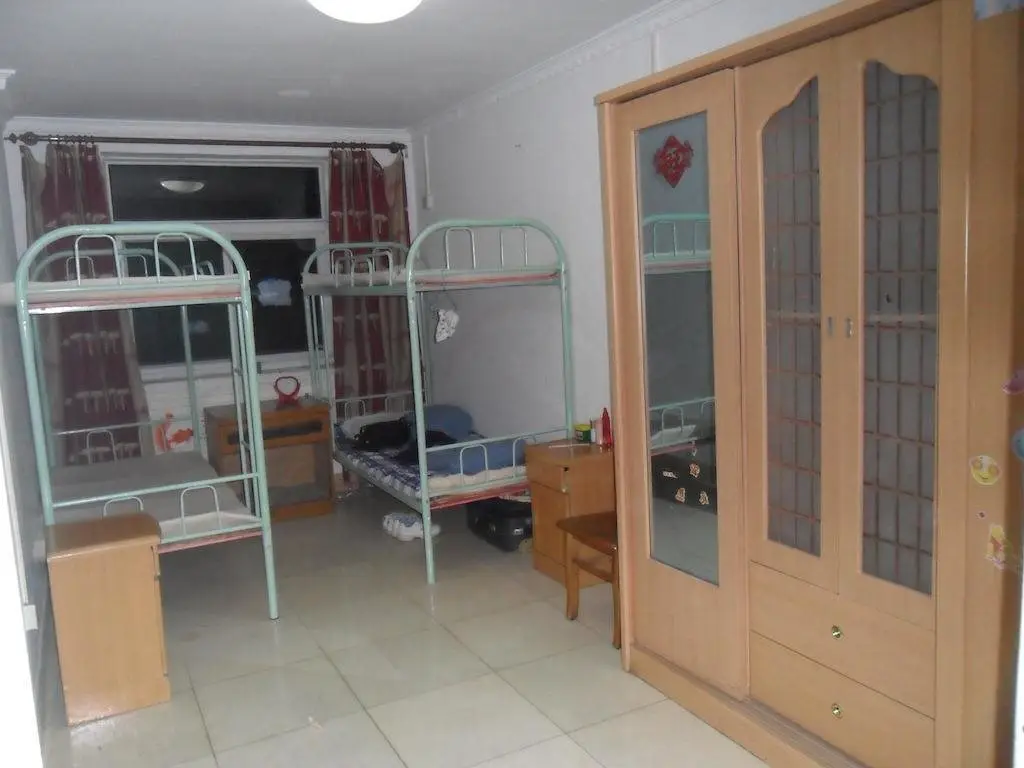 Цзинань: Jinri Friendship Apartment Heping Road