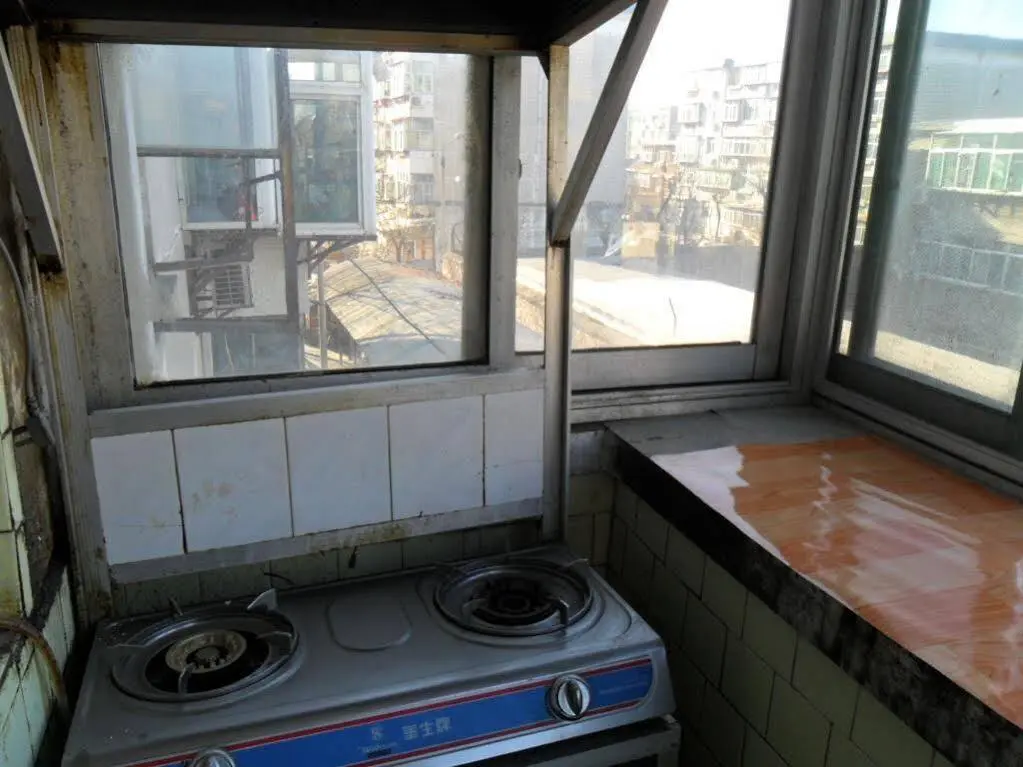 Цзинань: Jinri Friendship Apartment Heping Road