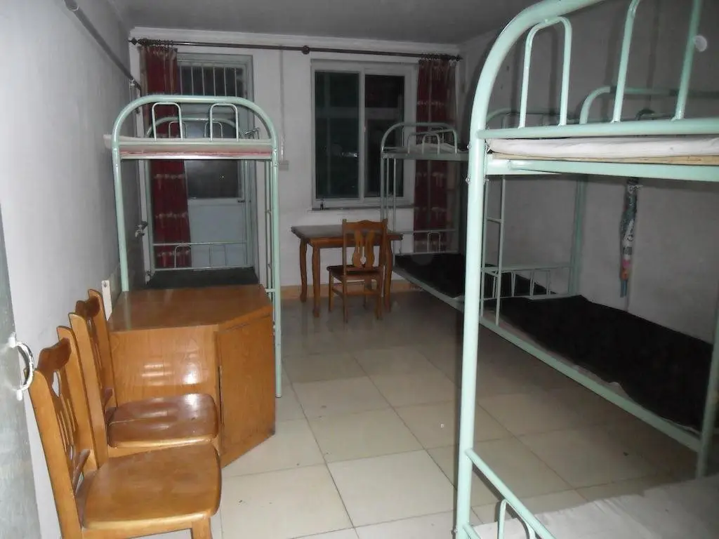 Цзинань: Jinri Friendship Apartment Heping Road