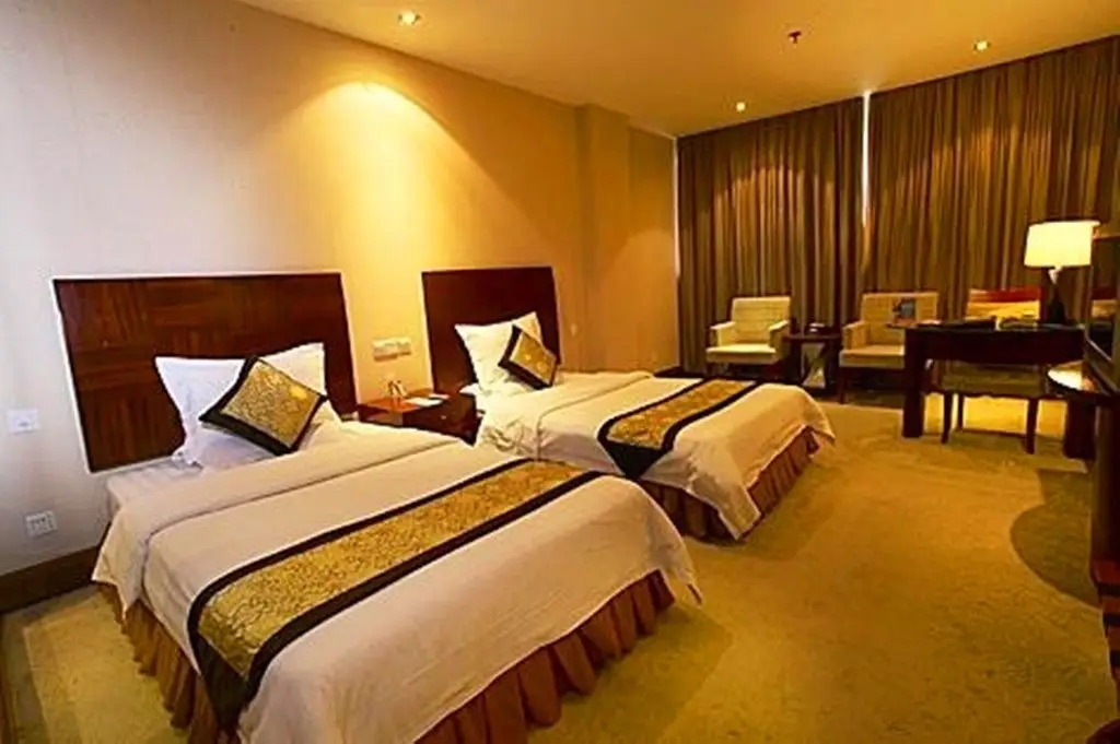 Xin Da Zhou Hotel — фото 1