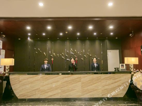 Boyue Hotel — фото 1