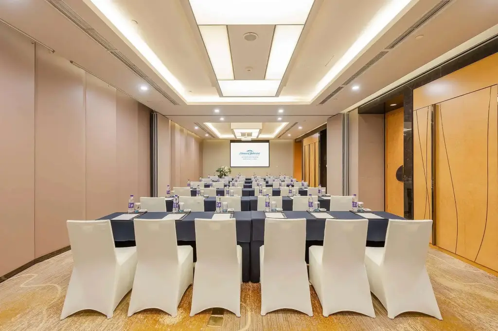 Чэнду: Howard Johnson Hi-tech Plaza Chengdu