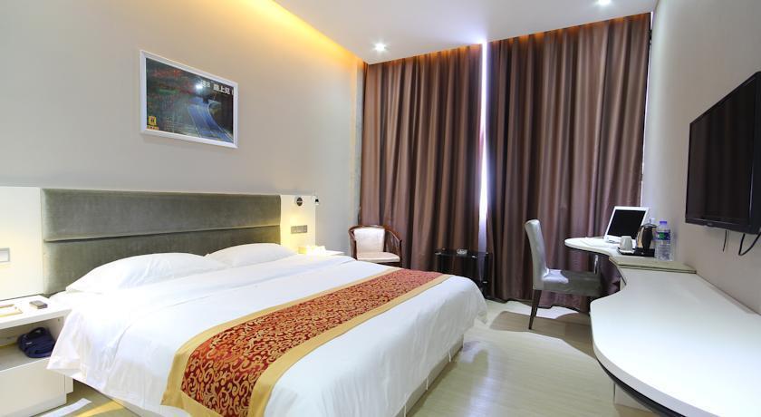 Гуанчжоу: Super 8 Hotel Guangzhou Huangshi