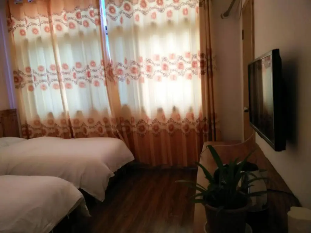 Чжанцзяцзе: Zhangjiajie Longquan Inn