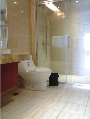 Гуанчжоу: Green Tree Inn Chimelong Metro Hua Nan Country Garden Branch