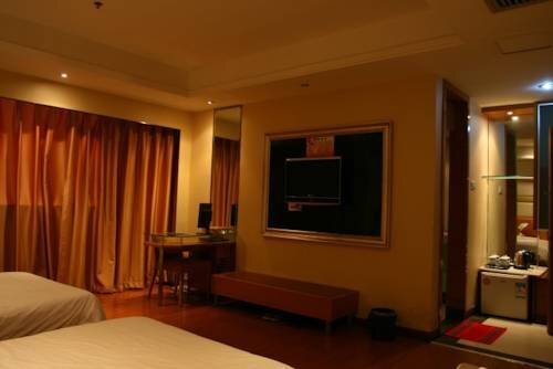 Гуанчжоу: Green Tree Inn Chimelong Metro Hua Nan Country Garden Branch