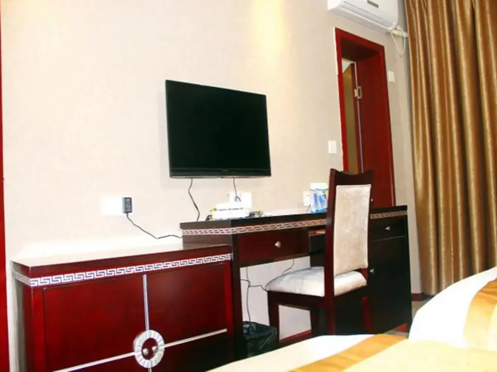 Цзючжайгоу: Jiuzhaigou Fengqing Holiday Hotel
