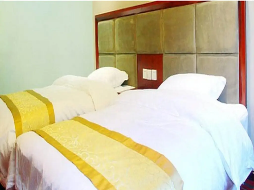 Цзючжайгоу: Jiuzhaigou Fengqing Holiday Hotel