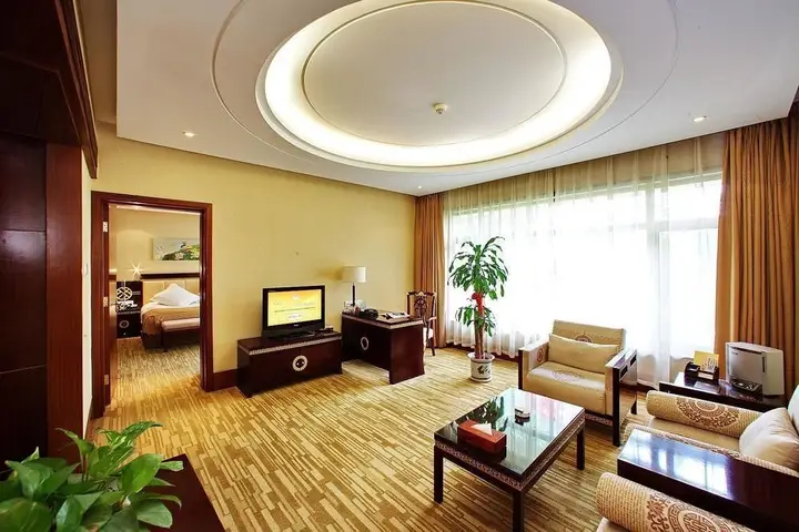 Цзинань: Shungeng Hillview Hotel