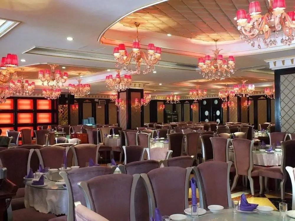 Чунцин: Dragon Hotel