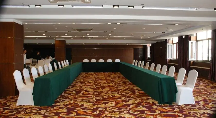 Харбин: Dream Land Hotel