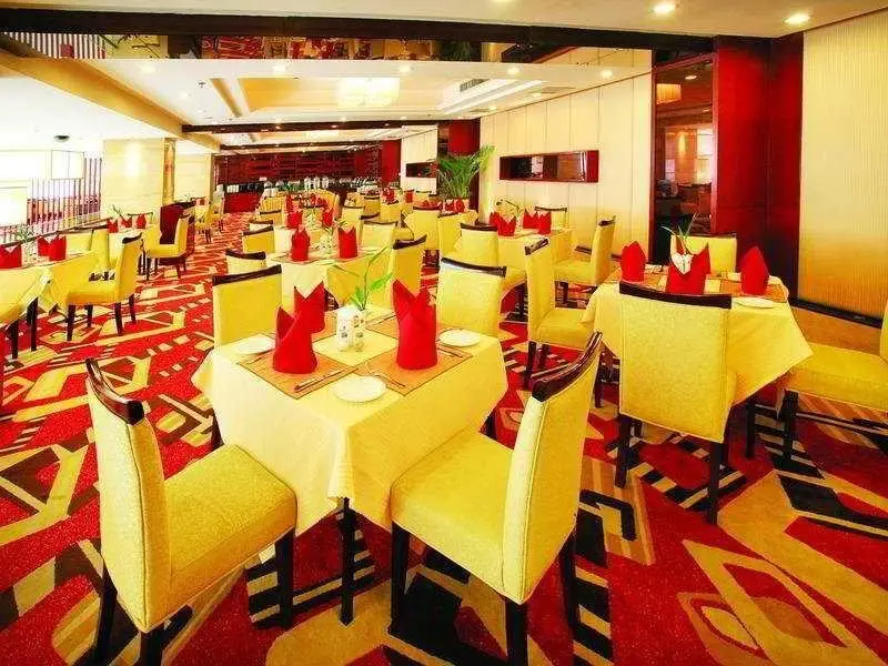 Шанхай: Yichen International Hotel