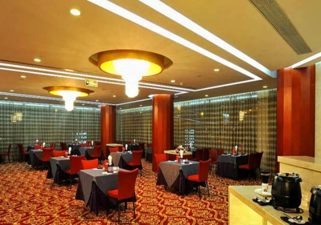 Чанчунь: Changchun Ramada Hotel