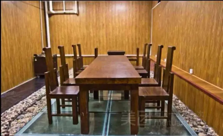 Кайфын: Kaifeng Huaihuang International Youth Hostel