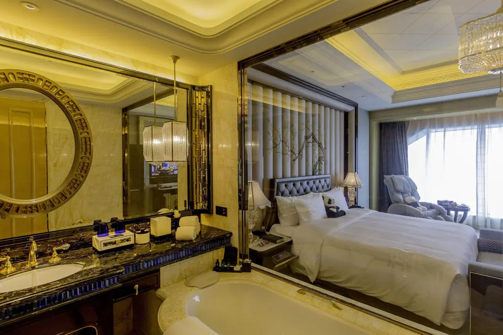 Ухань: Wanda Reign Wuhan