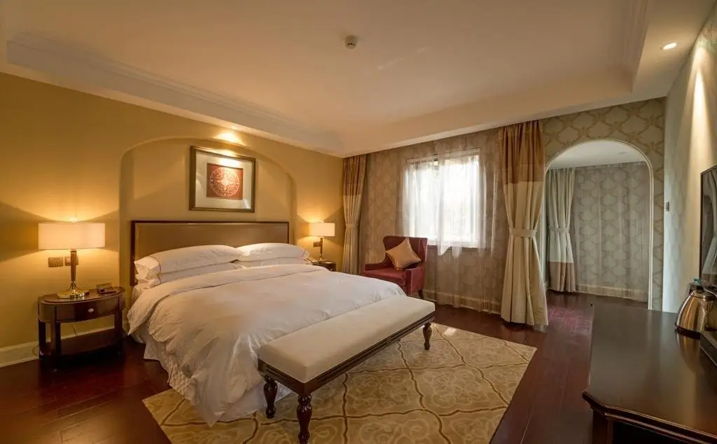 Чжэнчжоу: Enjoy Hot Spring Hotel