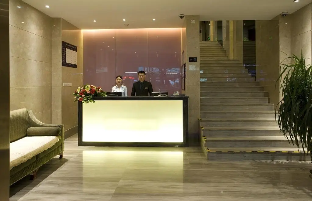 Shenzhen Yulong City Inn — фото 1