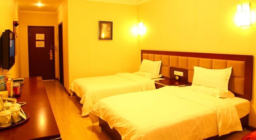 Чэнду: Dujiangyan Spring Business Hotel