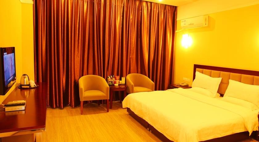 Чэнду: Dujiangyan Spring Business Hotel