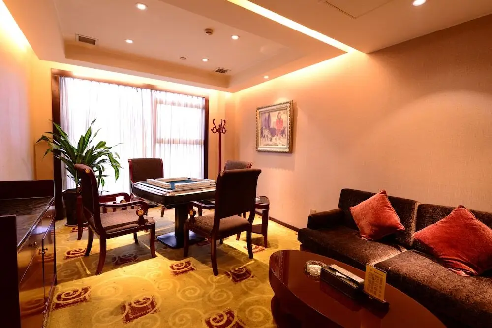 Чэнду: Chengdu Gaoyi Hotel
