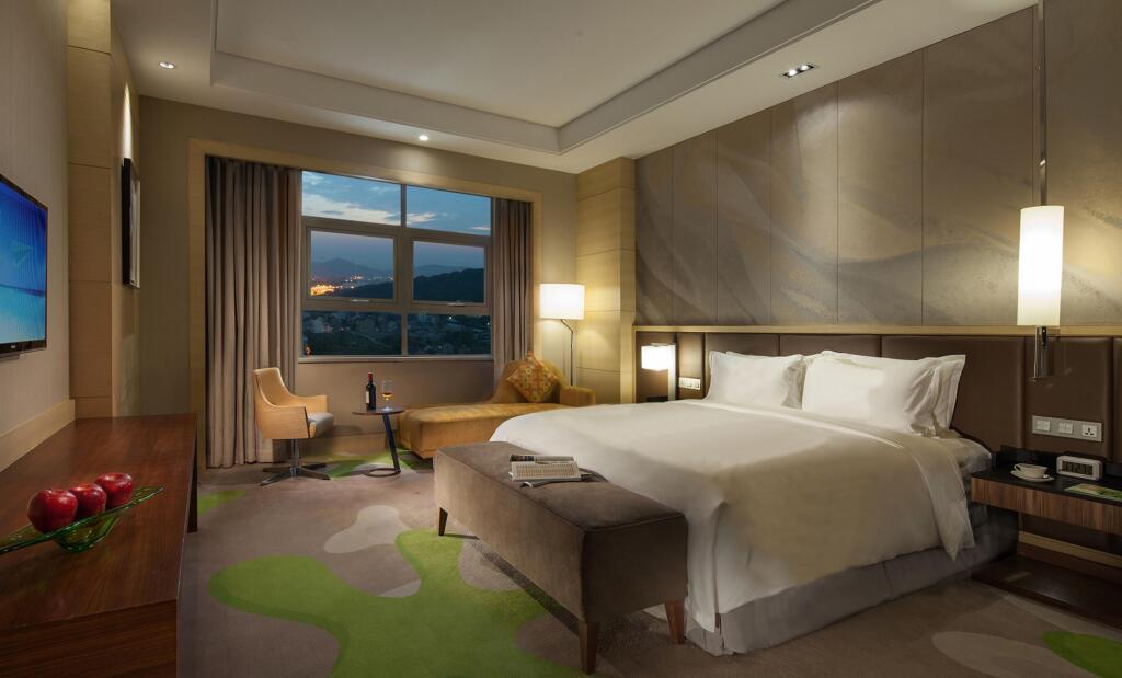 Циндао: Holiday Inn Qingdao Expo