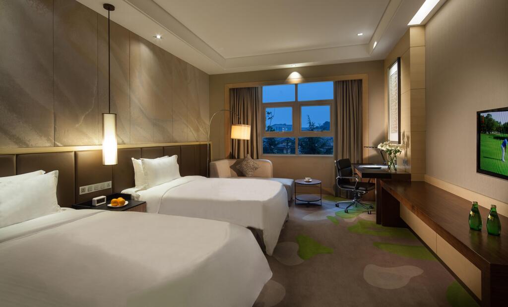 Циндао: Holiday Inn Qingdao Expo