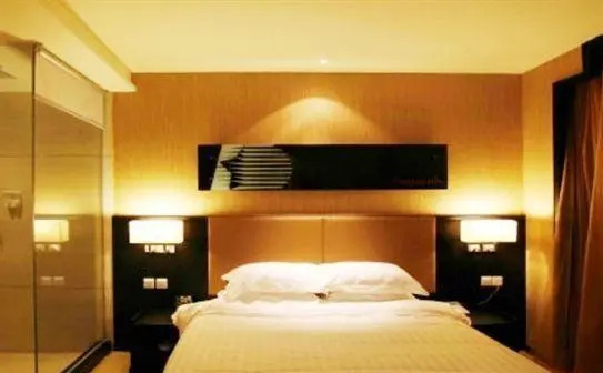 Чунцин: First Star Inn