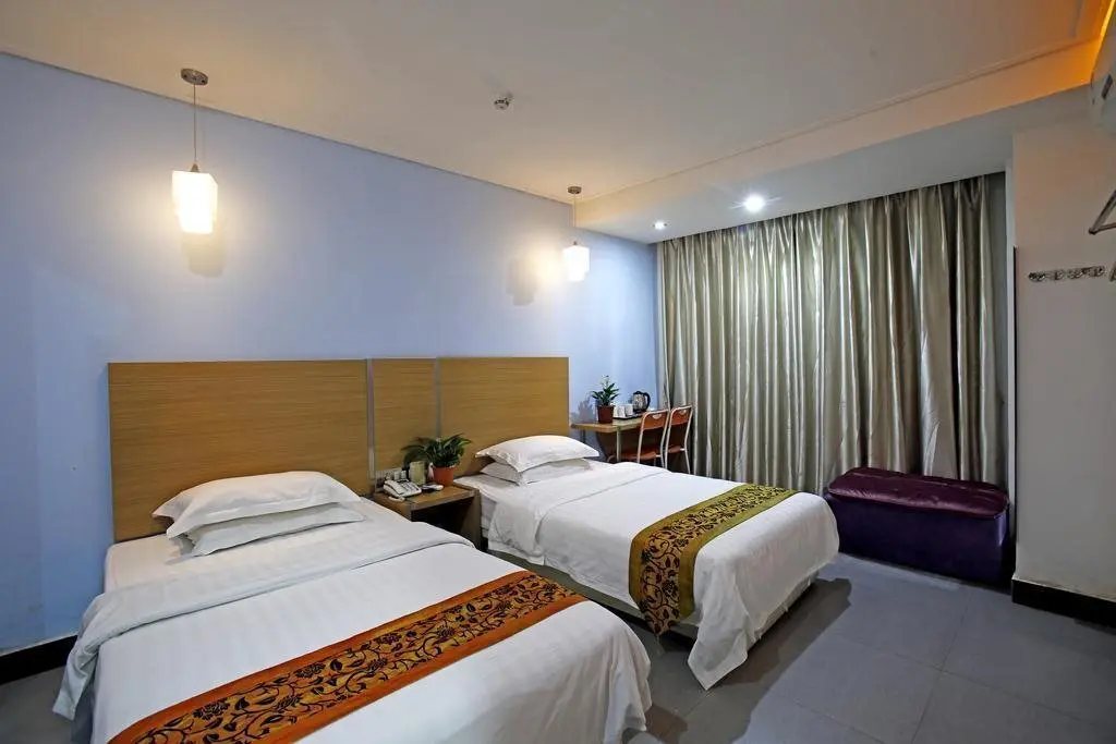 Гуанчжоу: Guangzhou Chen Long Hotel (Da Shi)