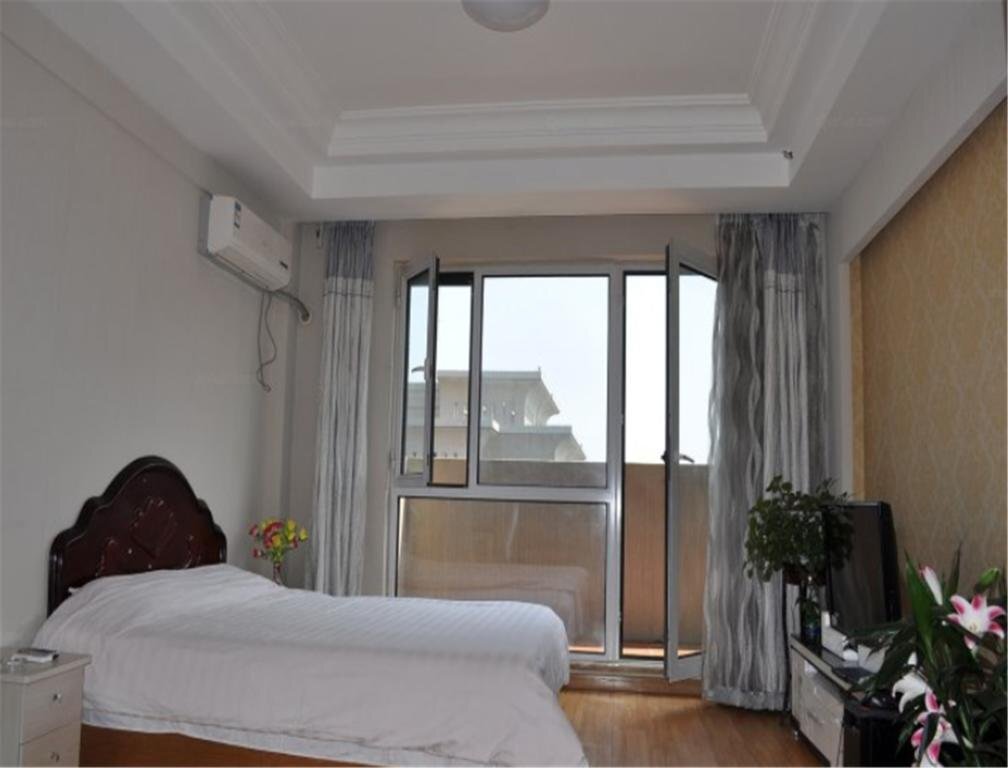 Далянь: Huadu Apartment Hotel