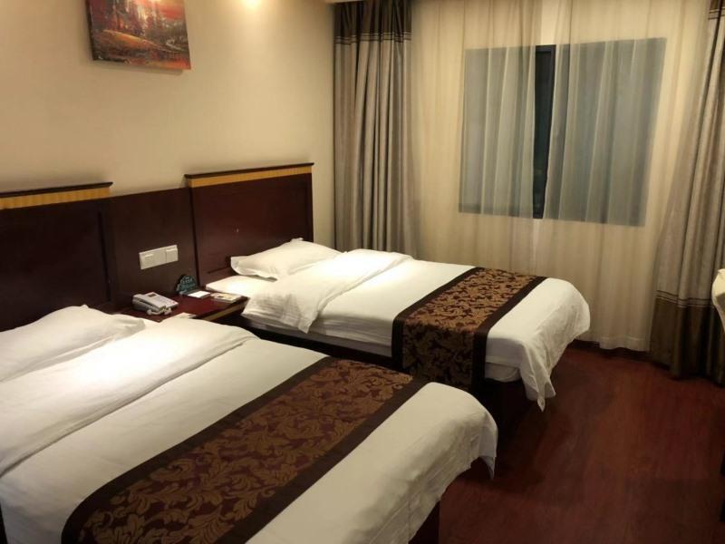Шанхай: Greentree Inn Shanghai Minhang Development Zone Subway Station Business Hotel