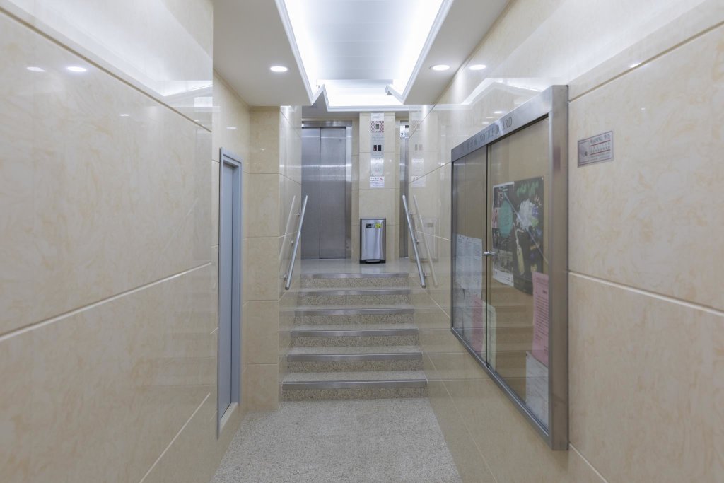 Гонконг: Check Inn HK - Hostel