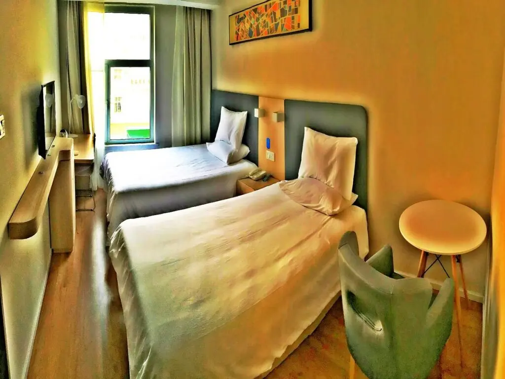 Циндао: Hanting Hotel Qingdao Electronic Information City
