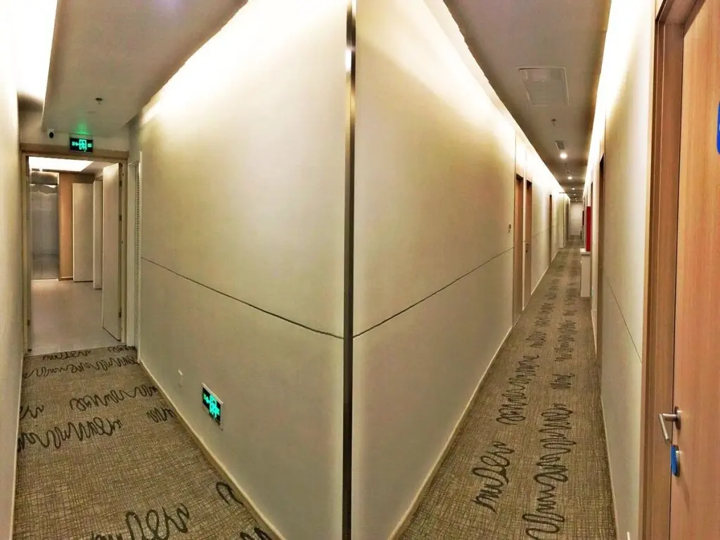 Циндао: Hanting Hotel Qingdao Electronic Information City