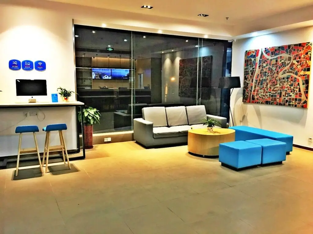 Циндао: Hanting Hotel Qingdao Electronic Information City