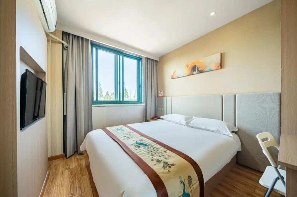 Шанхай: Orangewood Hotel (Shanghai Pengpu Xincun Subway Station)