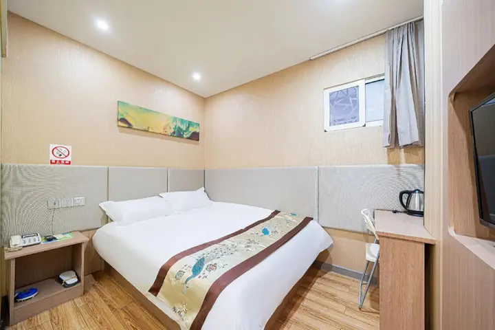 Шанхай: Orangewood Hotel (Shanghai Pengpu Xincun Subway Station)