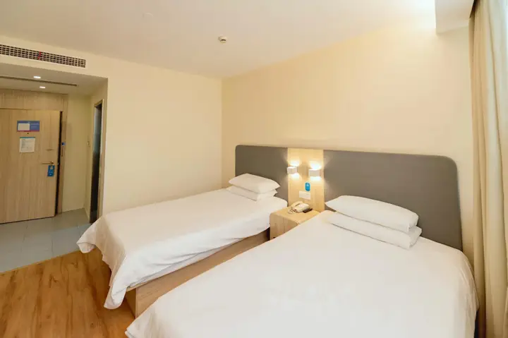 Шанхай: Hanting Hotel Shanghai Nanjing Road Padestrian Street Center