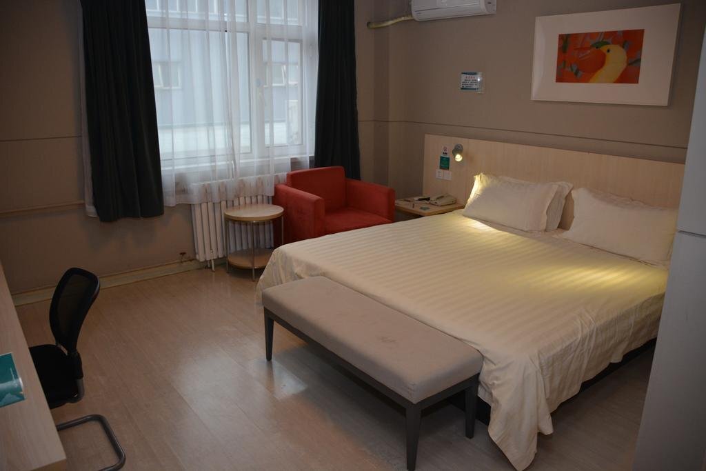 Тяньцзинь: Jinjiang Inn Hotel Tianjin Jintang Highway Steel pipe company Light rail station Branch