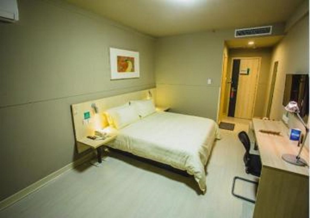 Линьи: Jinjiang Inn Linyi International Exhibition Center Yihe Road Branch