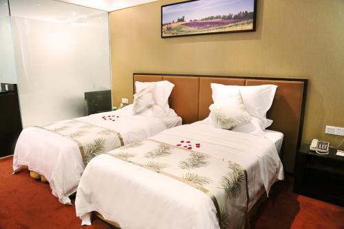 Гуанчжоу: Jinjiang Inn Guangzhou Huadu High-speed Train North Station