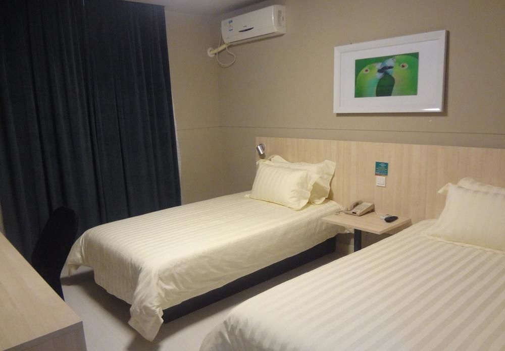 Тайчжоу: Haijin Business Hotel